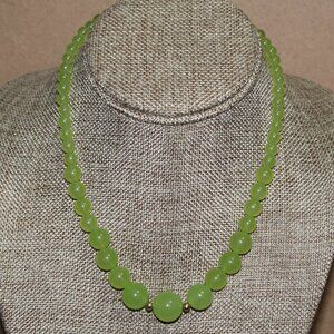 14K Apple Green Jade Necklace